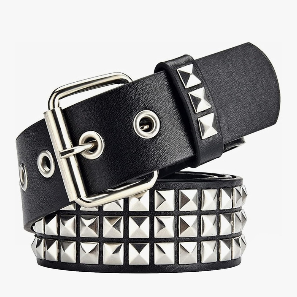 Black Studded Leather Belt Y2K 2000s‎ Trending Grunge Vintage Goth Style